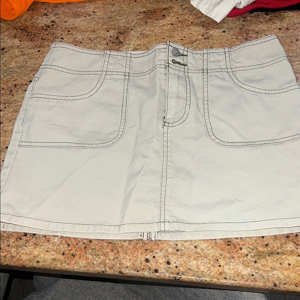 Canyon River Blues Light Gray Mini Skirt